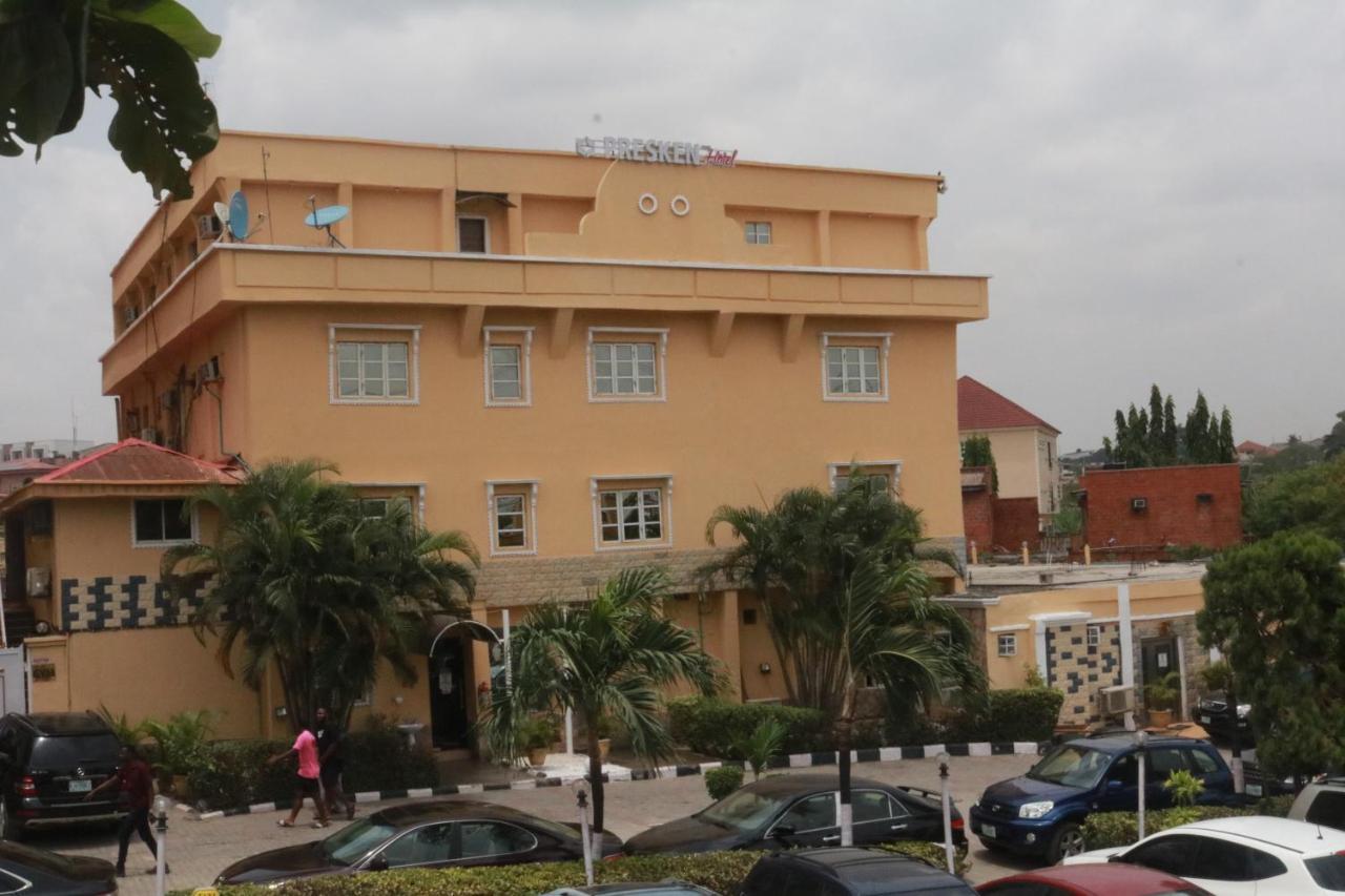 Presken Hotel Ikeja Exterior photo